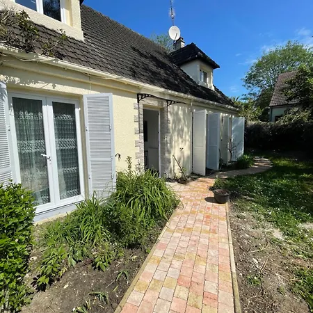Maison Familiale *